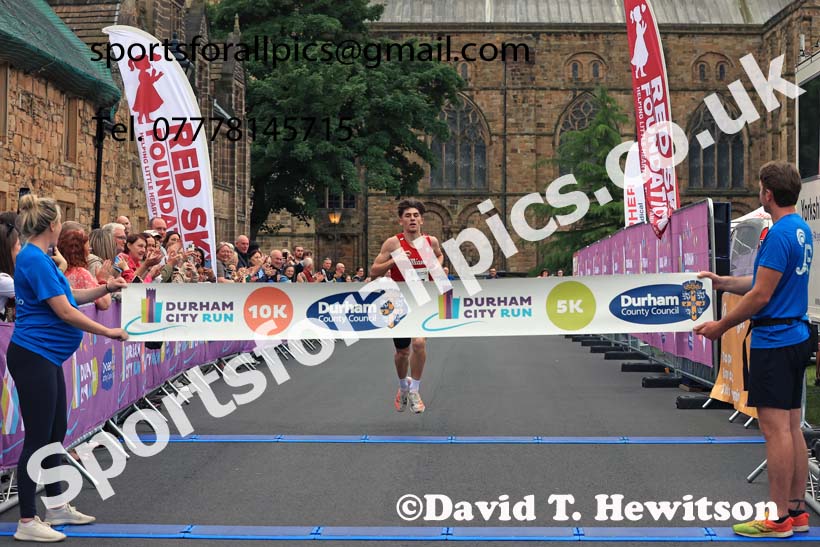 Durham City Run 5k, 2024 Durham City Run 5k and 10k,.  Photo: David T. Hewitson/Sports for All Pics